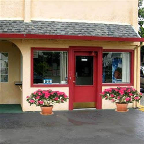 Americas Best Value Inn - Downtown Oakland/Lake Merritt Exterior photo